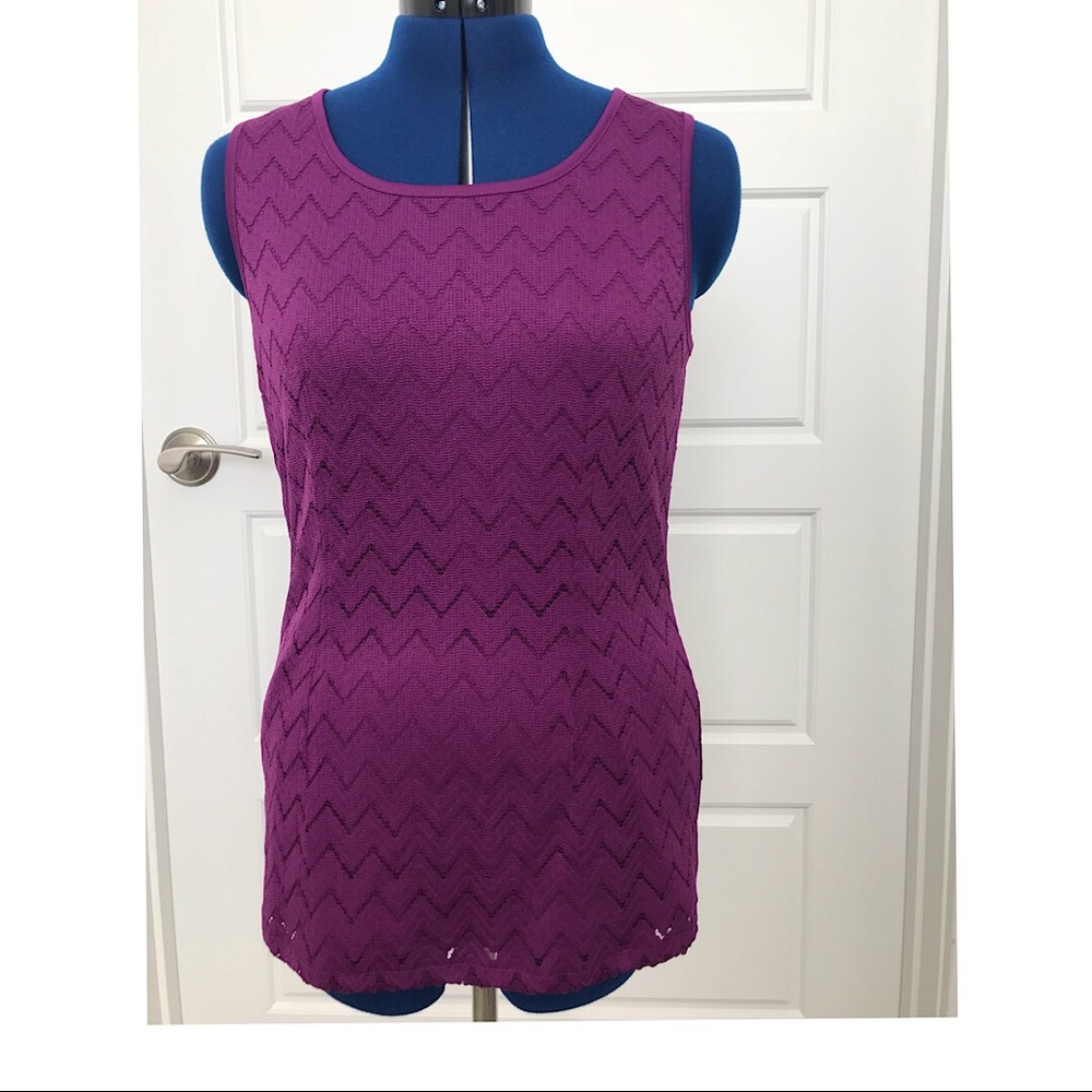 Banana Republic Magenta Chevron Shell Sz 10 NWT